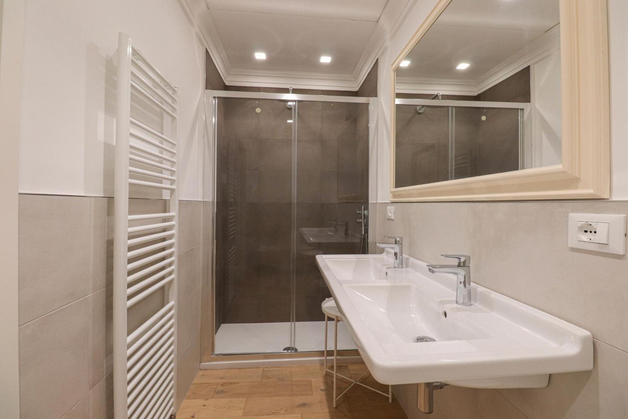 We Home - Frattina14 - Piazza Di Spagna โรม ภายนอก รูปภาพ